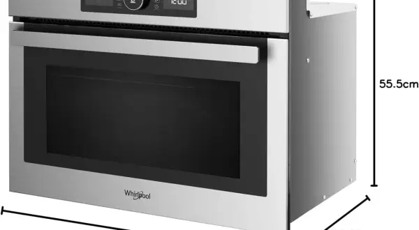 Nowoczesny piekarnik Whirlpool ze sterowaniem dotykowym i wyświetlaczem cyfrowym. Instrukcja obsługi pomoże Ci odkryć wszystkie funkcje.
